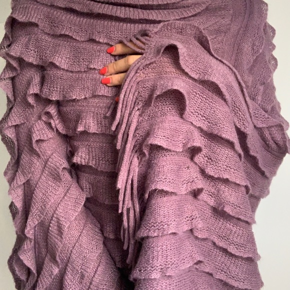 Beautiful Purple Fall Poncho / One Size - Picture 2 of 6